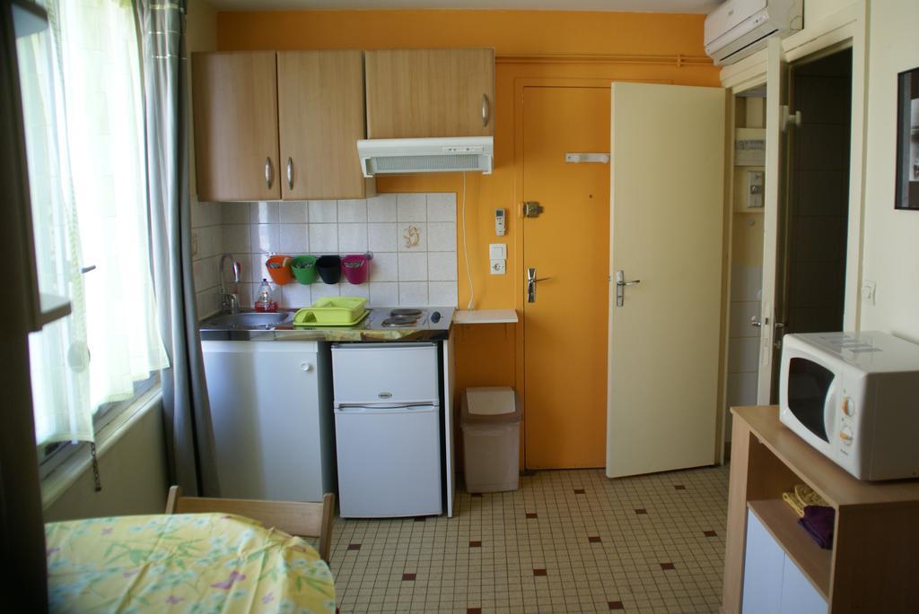Au Coeur De Bourg Csm Apartment Courseulles-sur-Mer Phòng bức ảnh